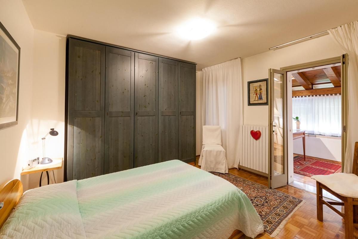 B&B Ca Dea Calle Vallà Екстериор снимка