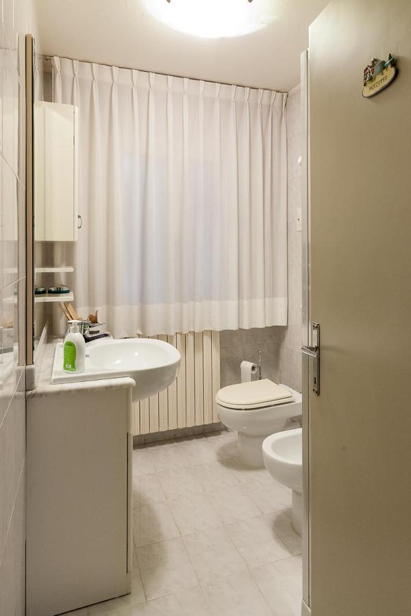 B&B Ca Dea Calle Vallà Екстериор снимка